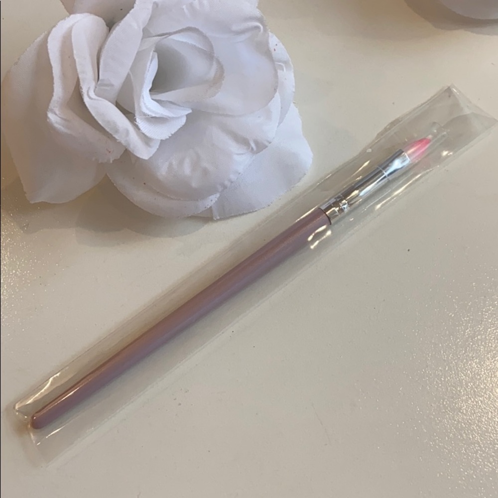 Brand New! Lipstick / Lipgloss Brush